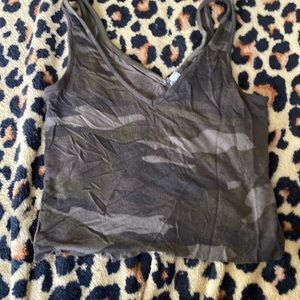 Camouflage crop top